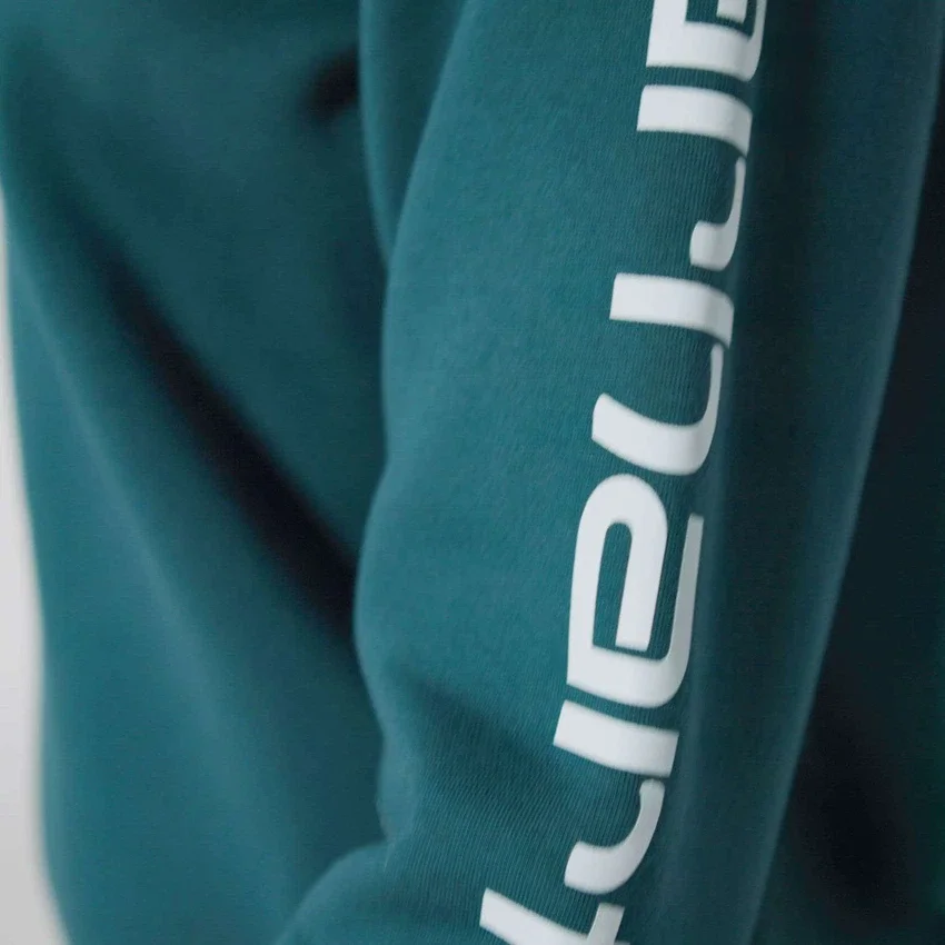 Women's Relaxed Fit Midweight Graphic Crewneck Sweatshirt